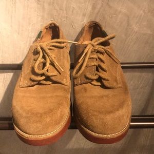 Bass Tan Suede Shoes size 2 1/2. Lightly worn